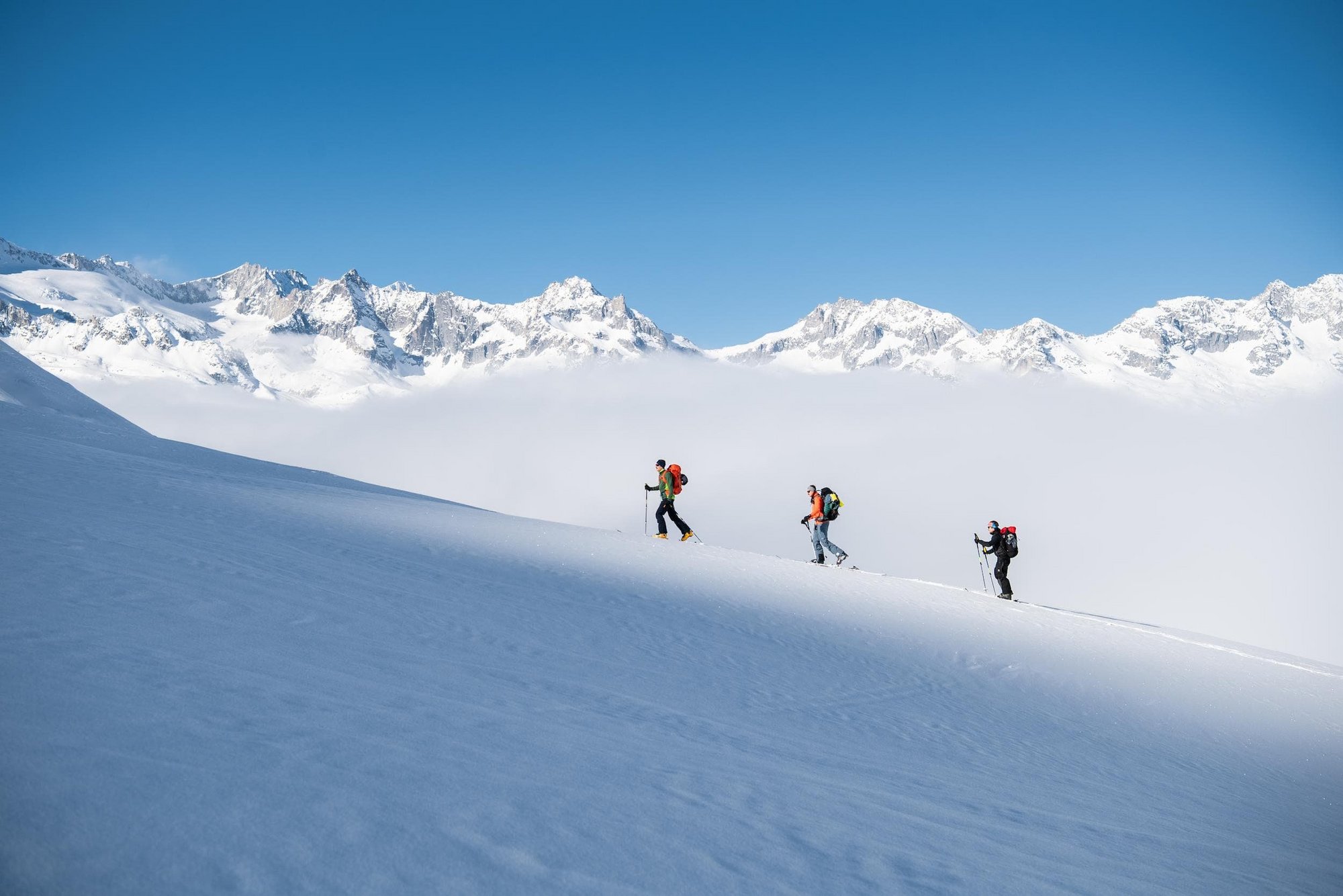 Gruppe von Skitourenfahrer
